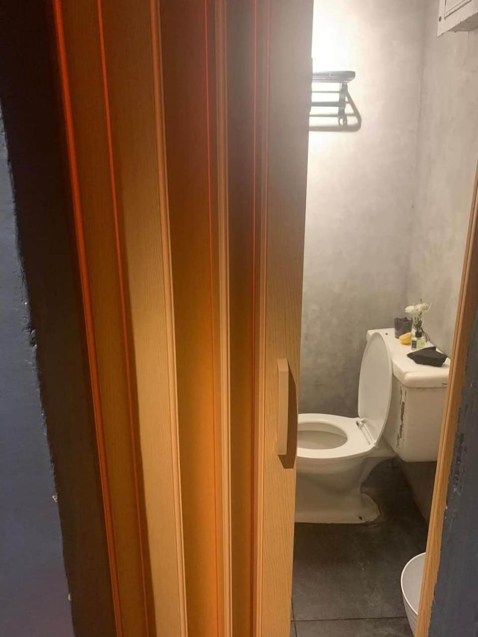 Cozy Room in Cainta 20mins to BGC and Antips Apartment in Pasig