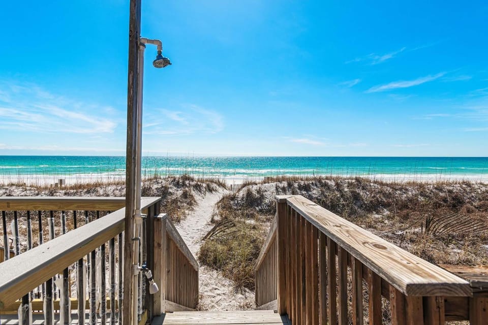 Green Reef #8- Beachy Keen House in Destin