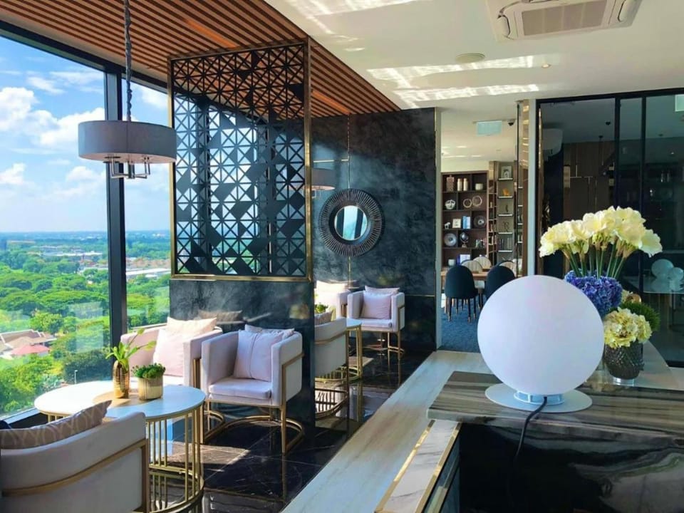 Astra Sky River - Panoramic Skyline Stay Apartment in Chiang Mai