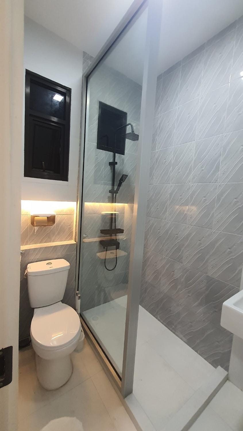 Shower, Toilet, Bathroom, bidet