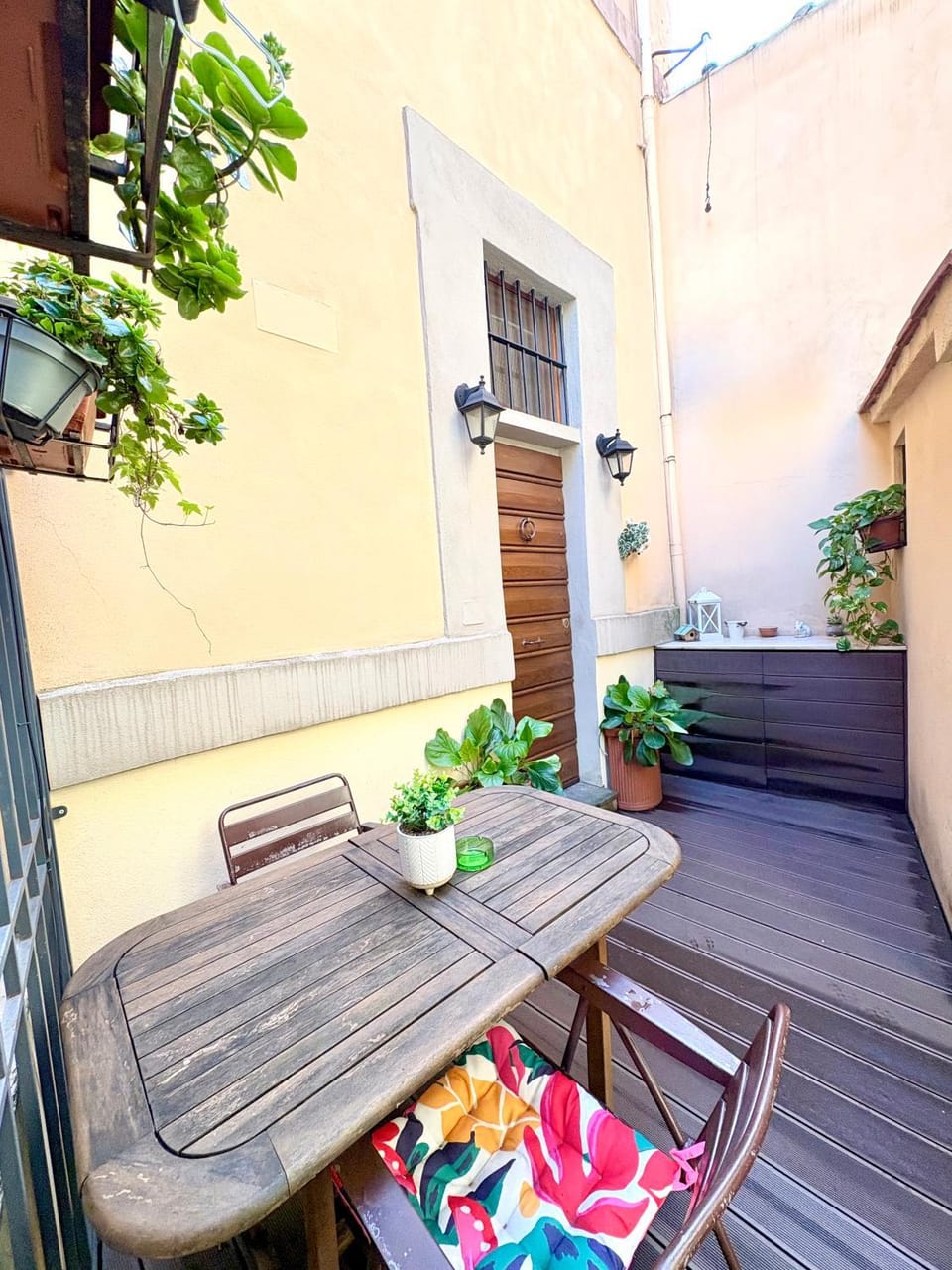 Trastevere Loft garden Apartment in Rome