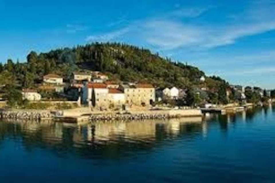 Apartments Val's Ošljak Apartment in Šibenik-Knin County, Croatia