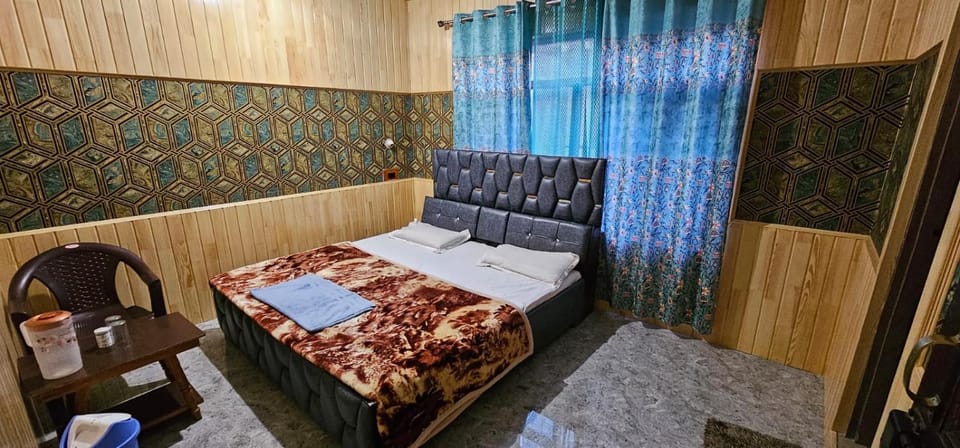 Hotel First Kashmir Hotel in India