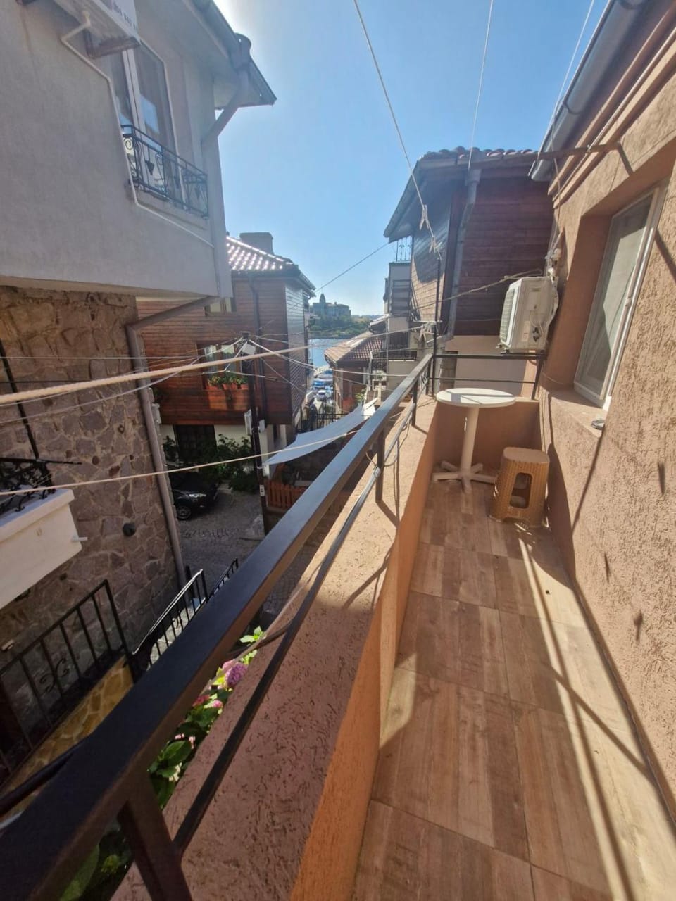 Day, View (from property/room), Balcony/Terrace, Street view