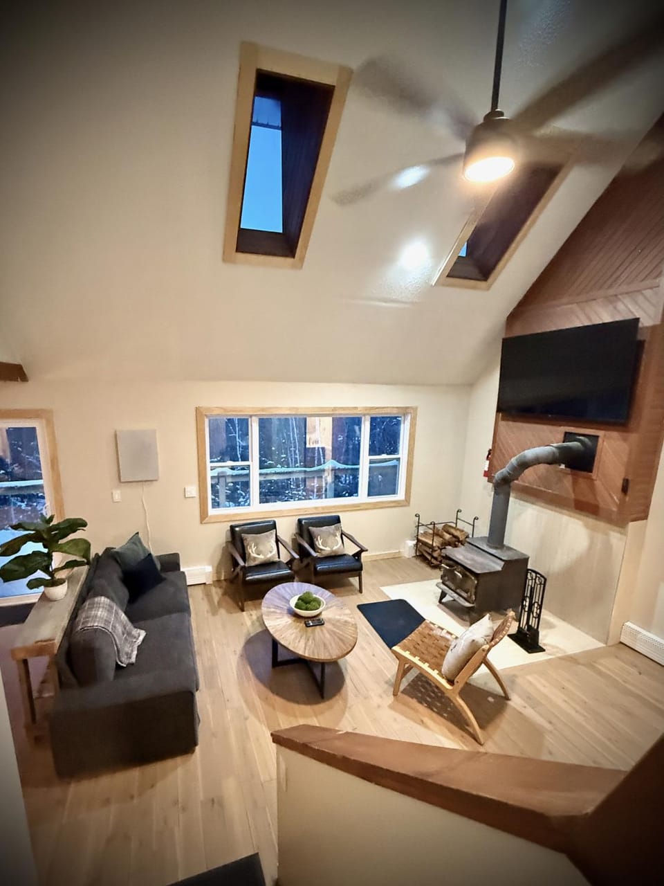 Ski Mountain Home Unit A House in Pittsfield