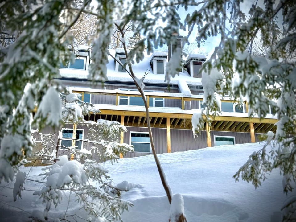 Ski Mountain Home Unit B House in Pittsfield
