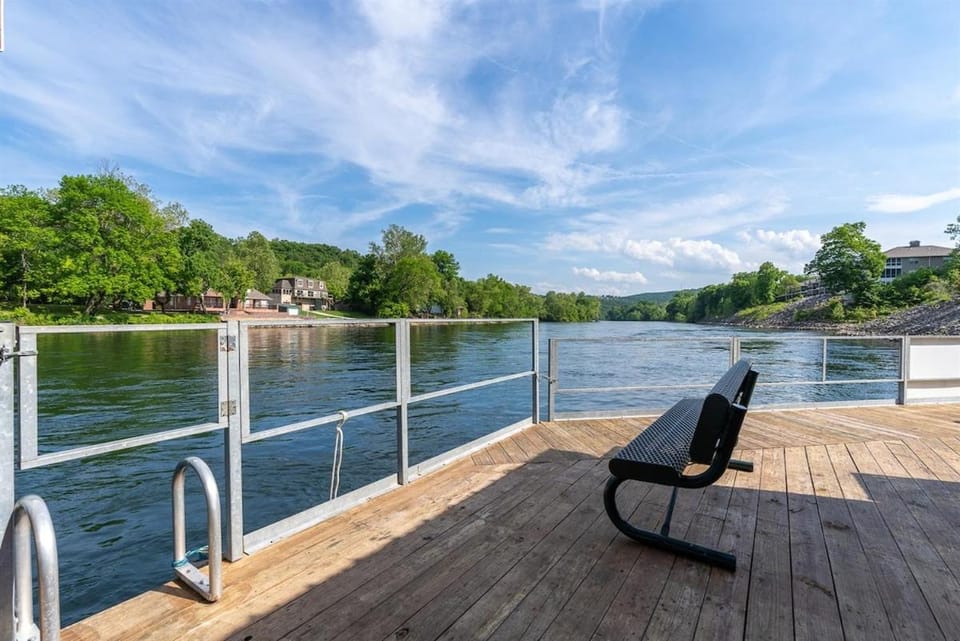 Day, Lake view, River view