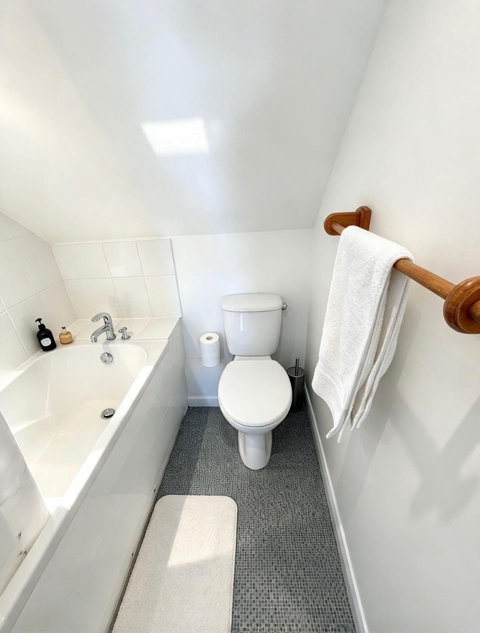 Dolphin Bay Suites Apartment in Scotland