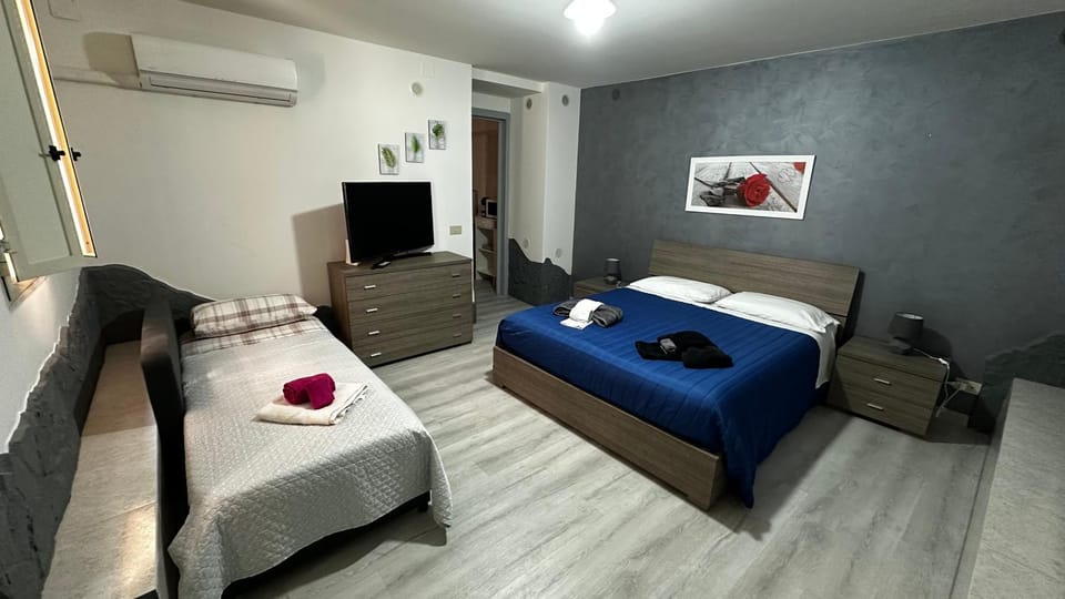 Nicholas Home Apartment in Catania