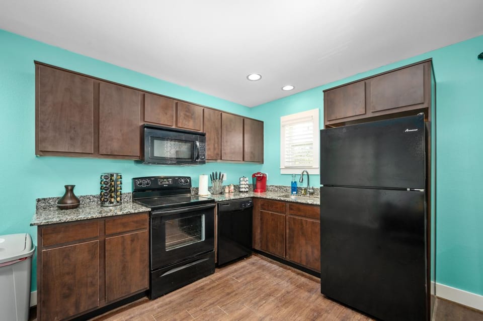 Sleek 1BR Retreat Near NRG and Med Center Apartment in Houston