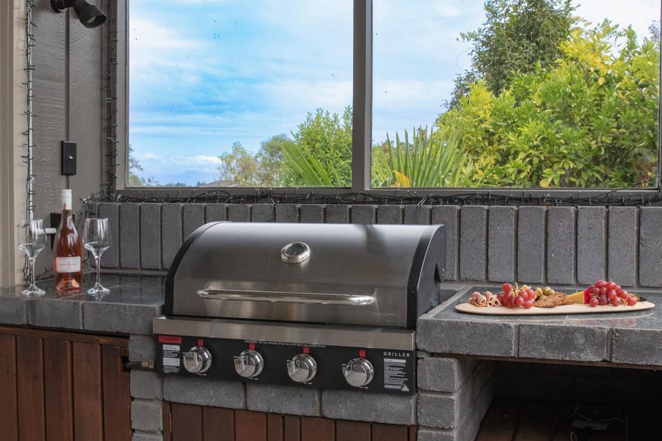 BBQ facilities, BBQ facilities