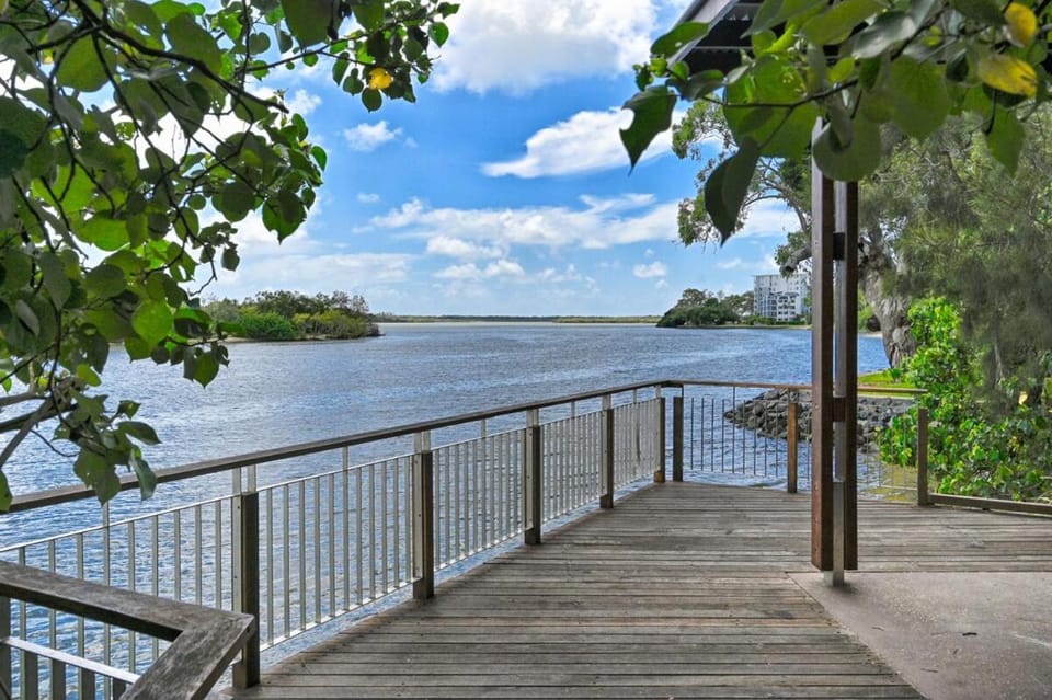 Quiet Waters Riverfront Escape Apartment in Maroochydore