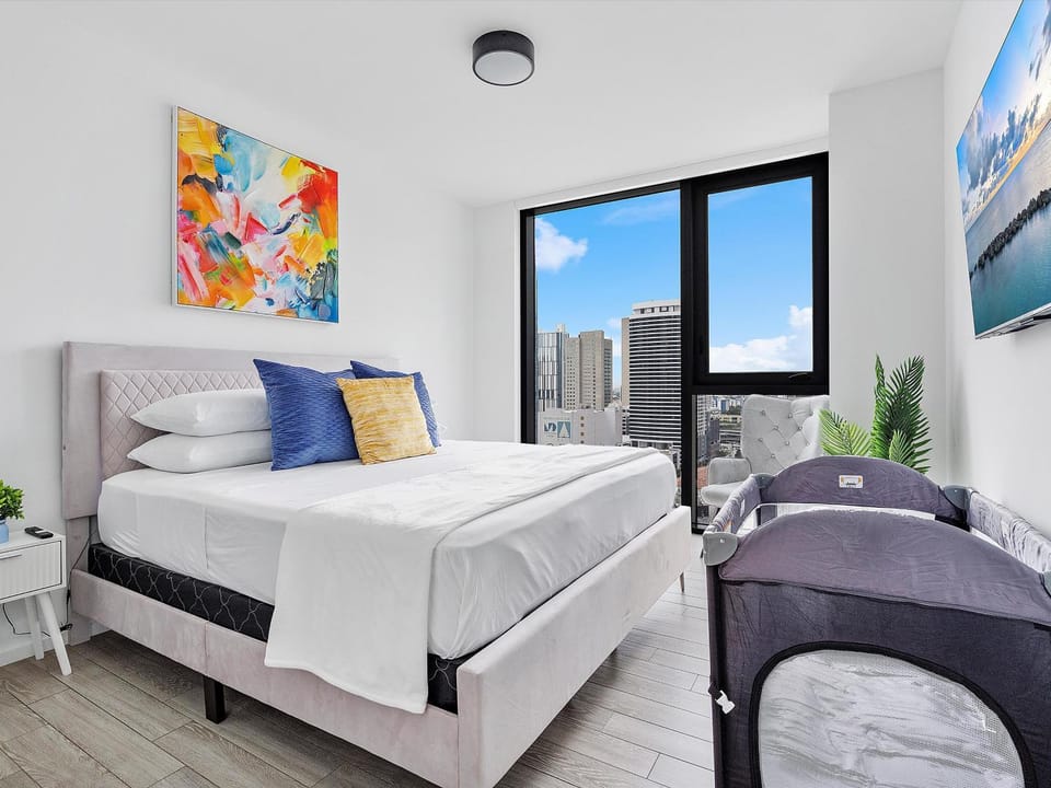 Bed, Photo of the whole room, Bedroom, cot