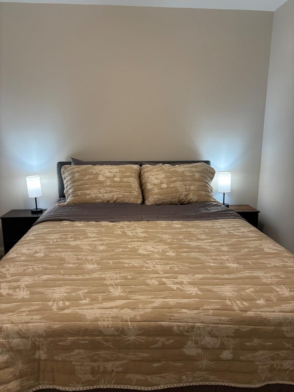 Home in Savannah House in Savannah