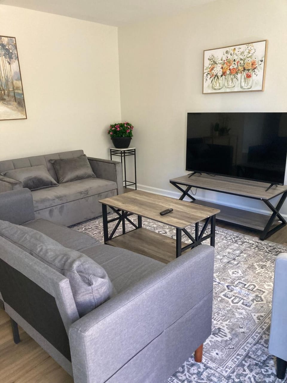 Home in Savannah House in Savannah