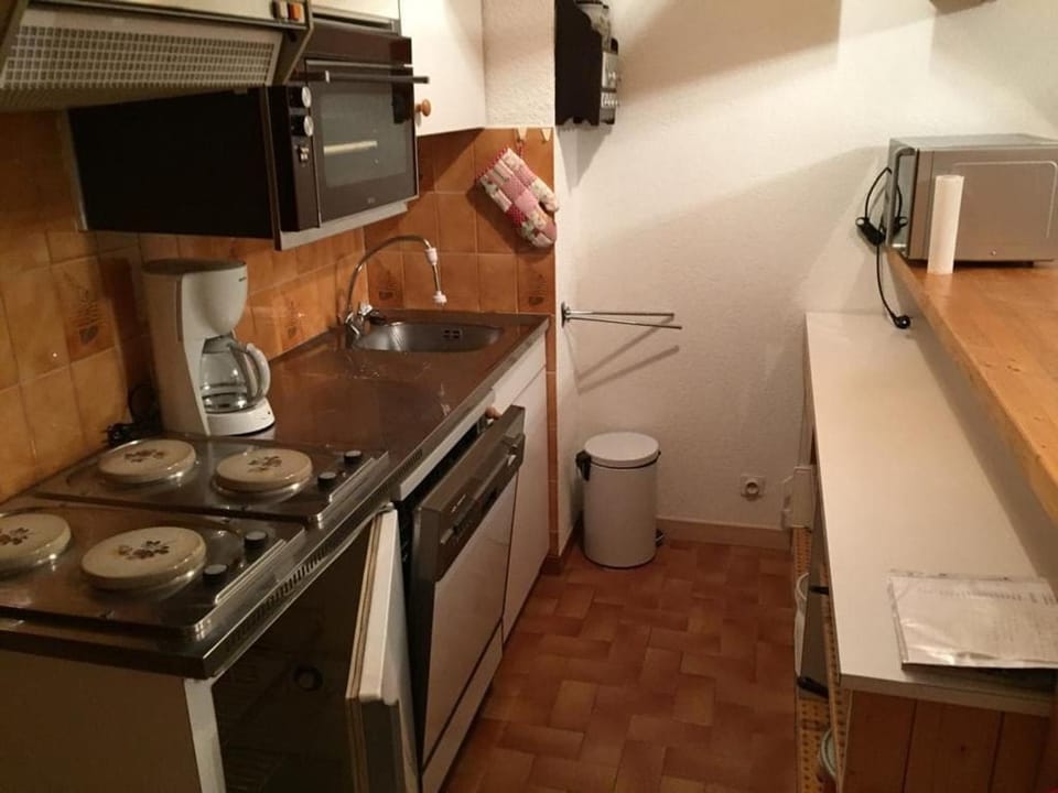 Studio confortable pour 3 pers. à Châtel avec parking Apartment in Châtel