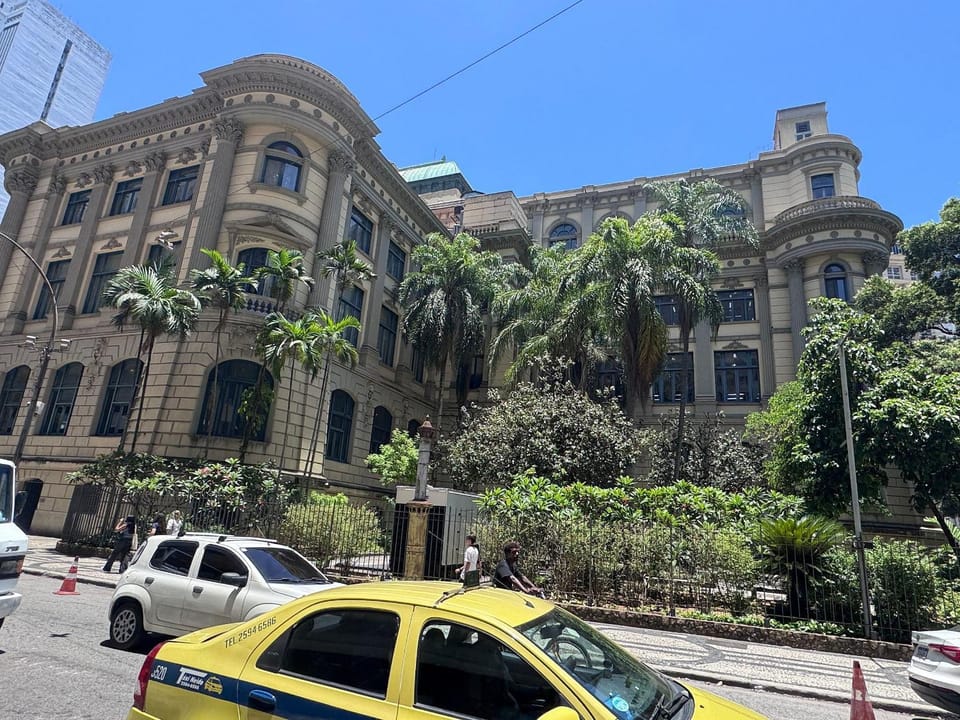 Excelente perto do Aeroporto e Metro e 3 km das Praias House in Rio de Janeiro
