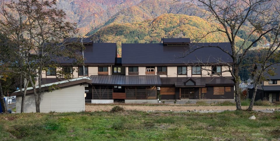 Property building, Natural landscape, Mountain view