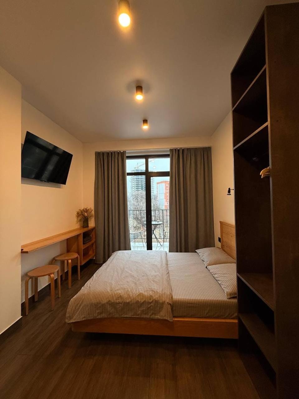 Артхофф на Січових Стрільців Apartment in Dnipro