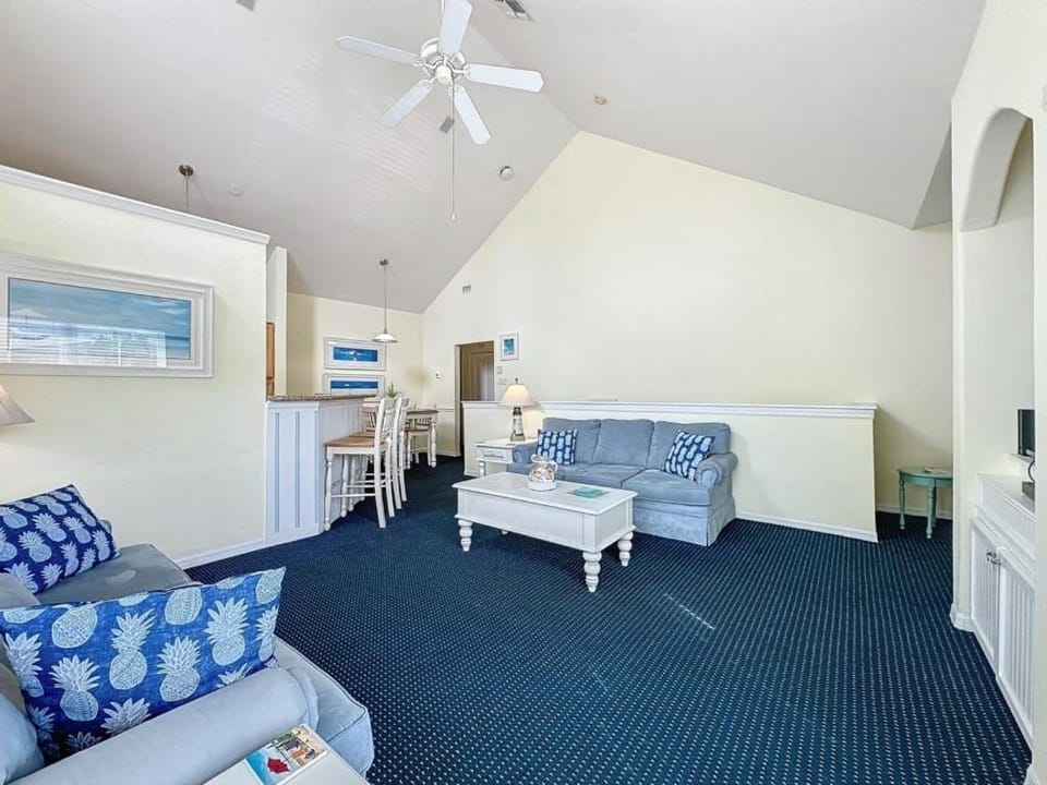 Two Bedroom Condo near Disney condo Apartment in Osceola County