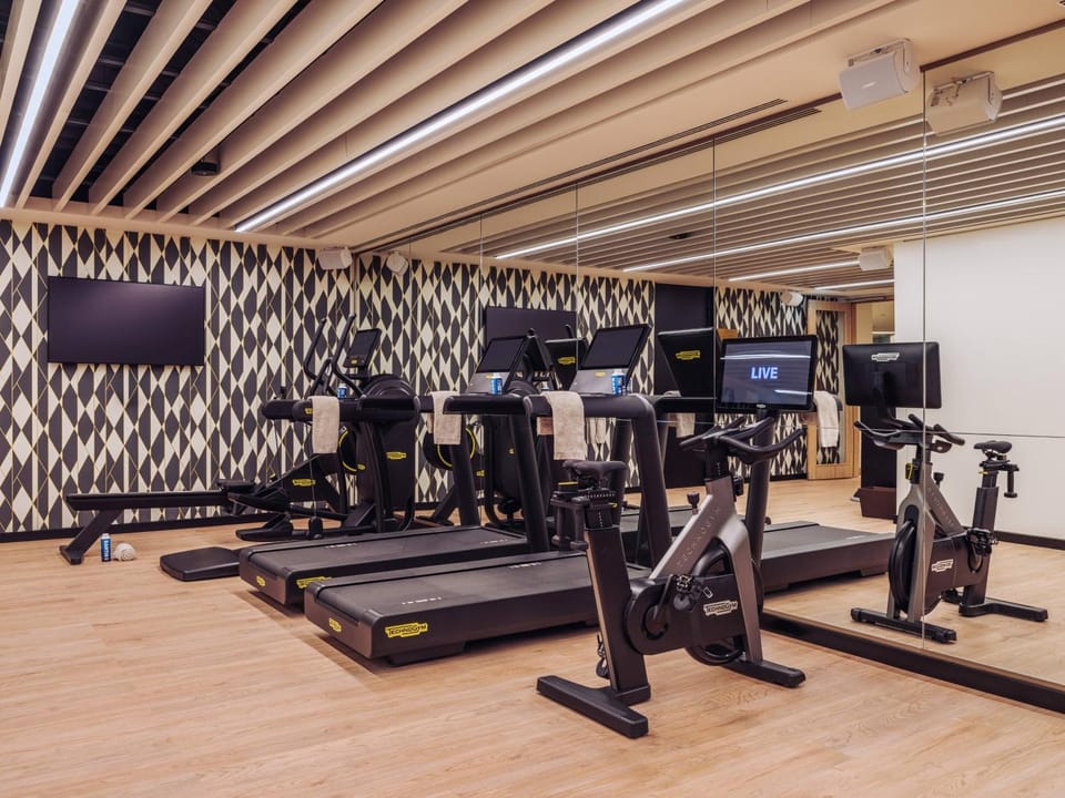 TV and multimedia, Fitness centre/facilities