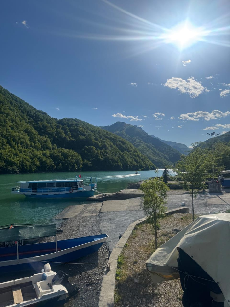 Guest House Besi Bed and Breakfast in Montenegro