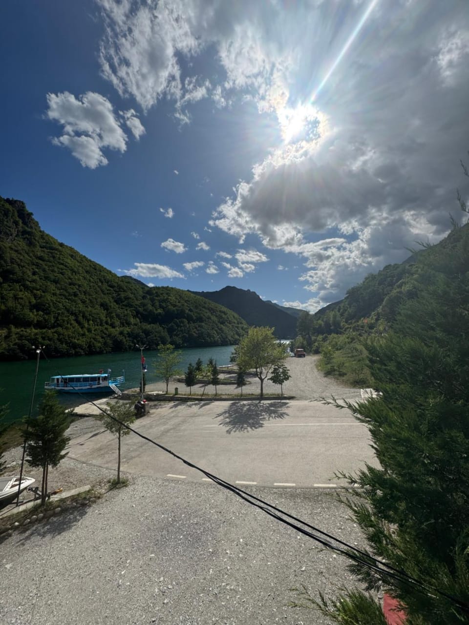 Guest House Besi Bed and Breakfast in Montenegro