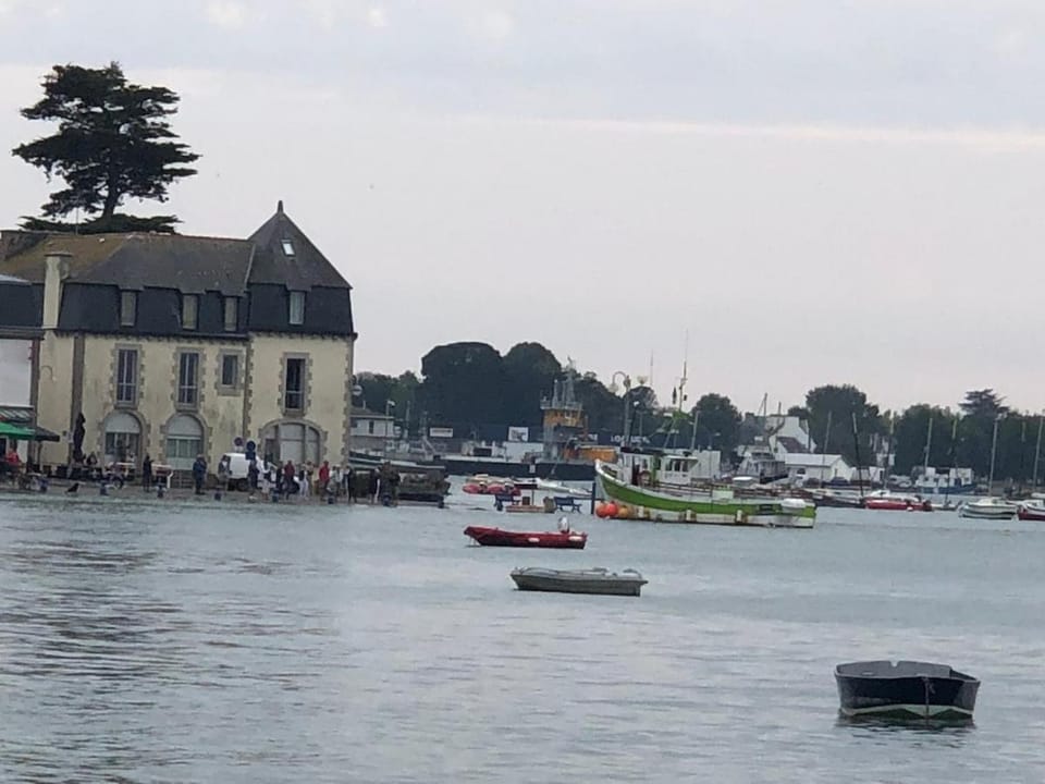Villa d'exception WaterWorld Ile Tudy les pieds dans l'eau Villa in Finistere