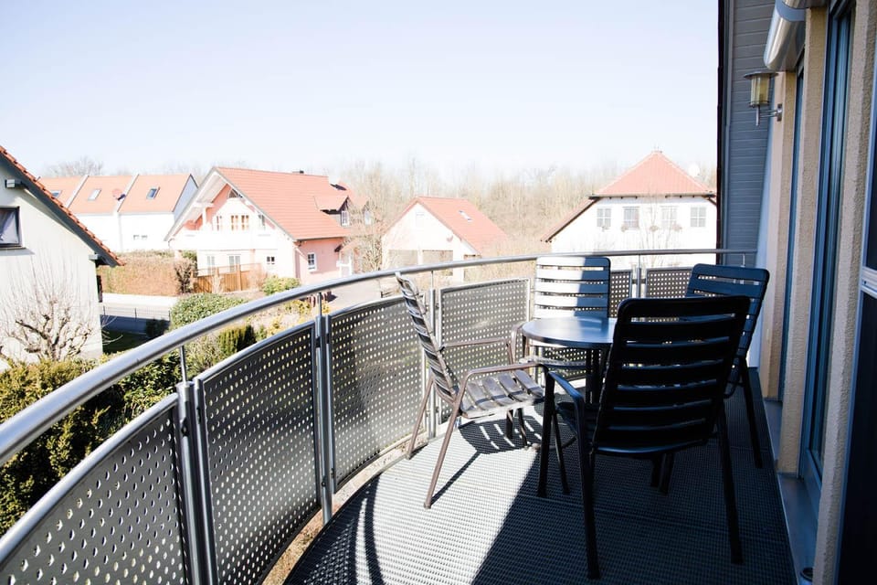View (from property/room), Balcony/Terrace
