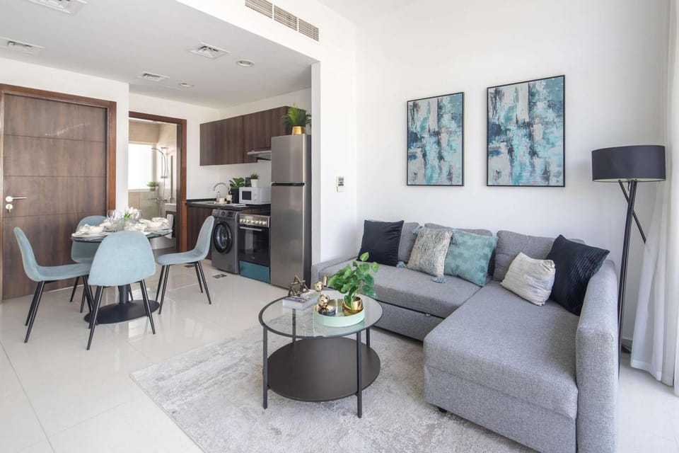 Frank Porter - Avencia 44 Apartment in Dubai