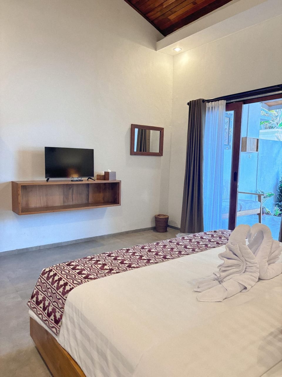 Communal lounge/ TV room, Bed, TV and multimedia, Photo of the whole room, Evening entertainment, Bedroom, towels