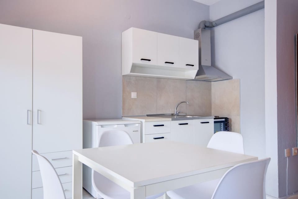 Kitchen or kitchenette, Other, Dining area, wardrobe