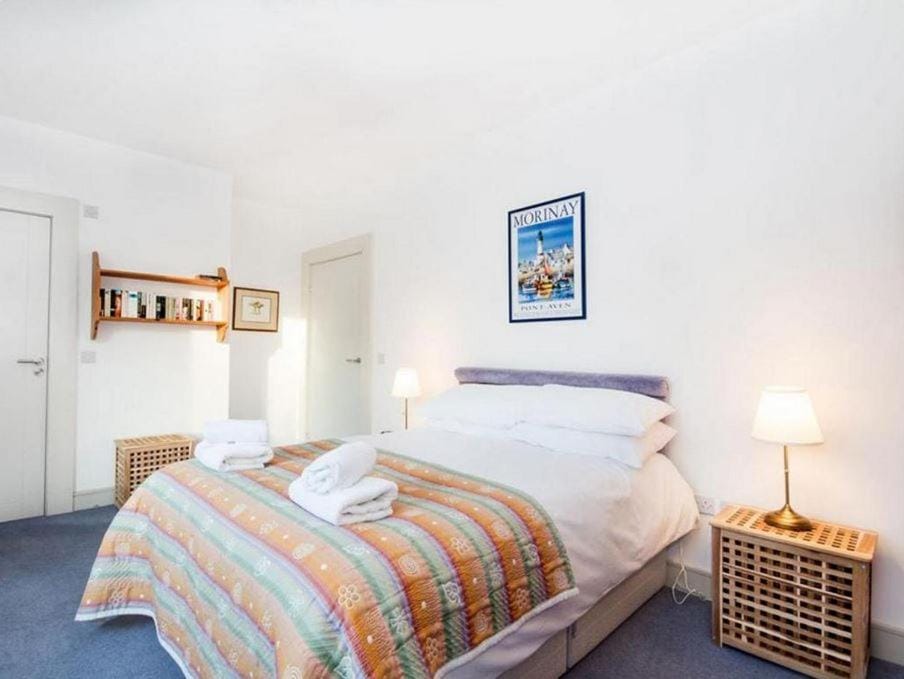 Mercury Holiday Homes -1 Bedroom 7 Westercraigs Apartment - Free Parking Apartment in Scotland