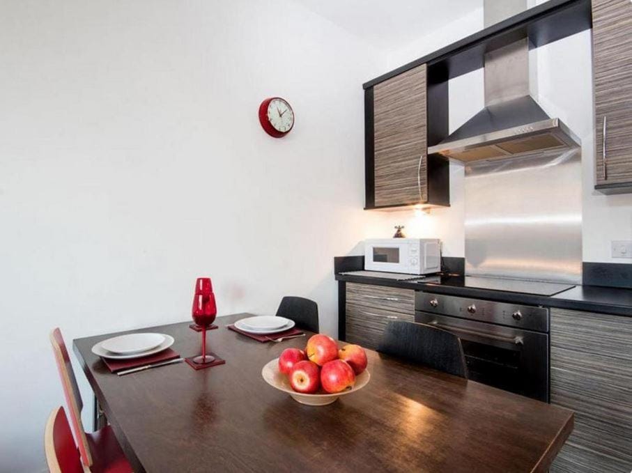 Mercury Holiday Homes -1 Bedroom 7 Westercraigs Apartment - Free Parking Apartment in Scotland