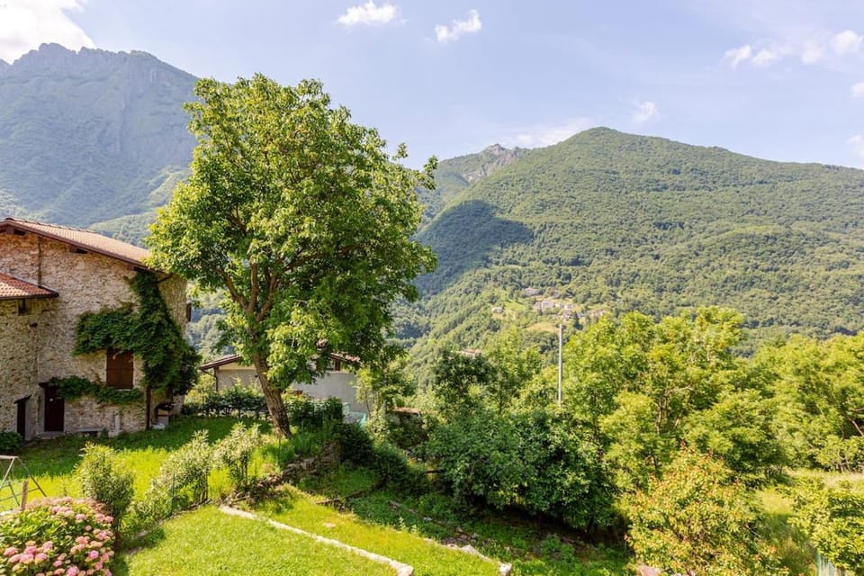 A small house in a fairytale village House in Province of Lecco