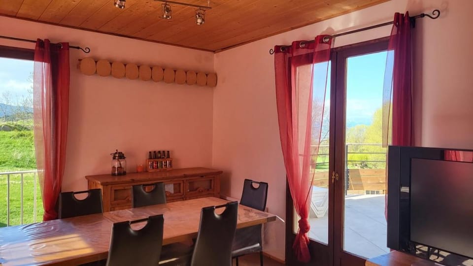 Appartement au calme Font-Romeu Apartment in Bolquère