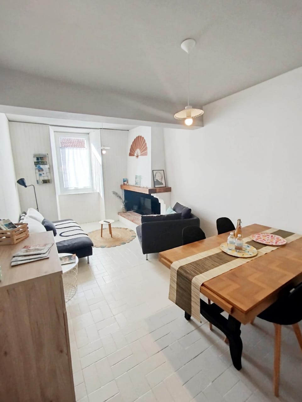 Living room, Dining area