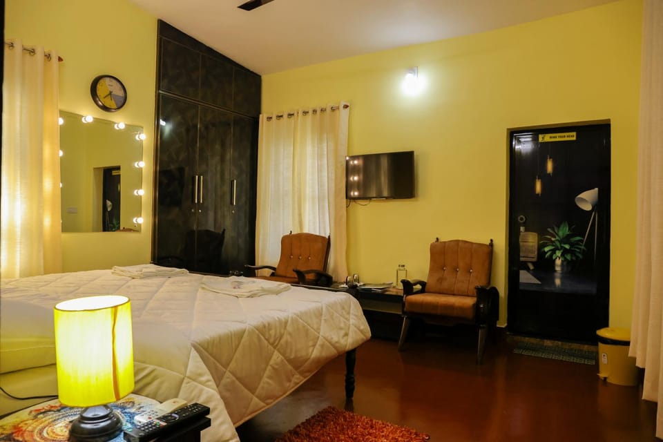 Photo of the whole room