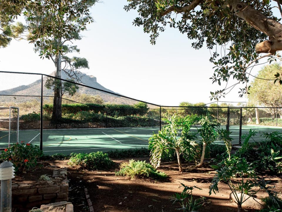 Garden, Mountain view, Sports