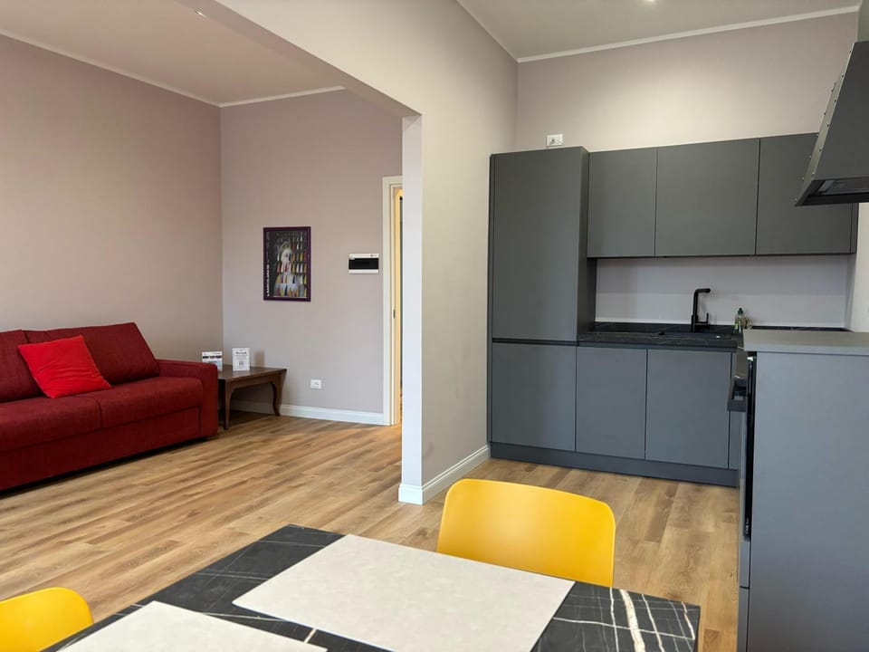 Kitchen or kitchenette, Living room