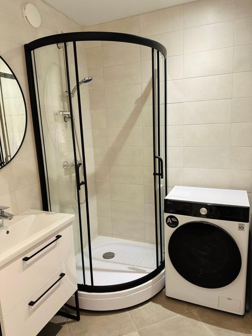 Shower, washing machine