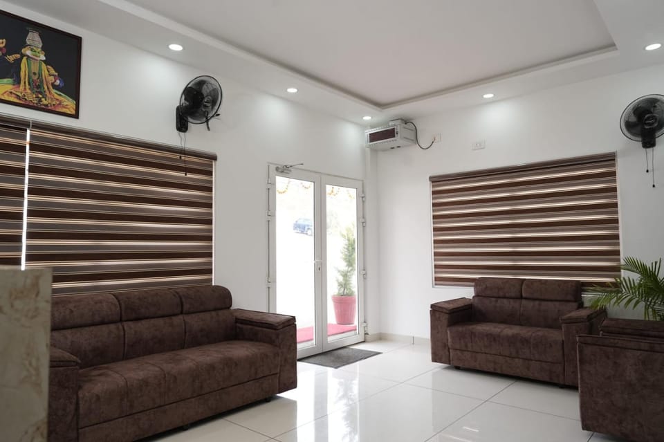 Lobby or reception, Seating area