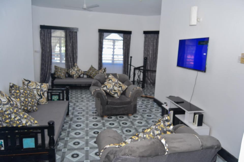 Maskani Holiday Home Apartment in Diani Beach