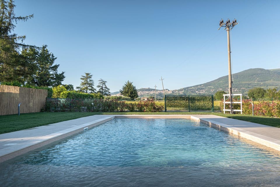 Mountain view, Pool view, Swimming pool