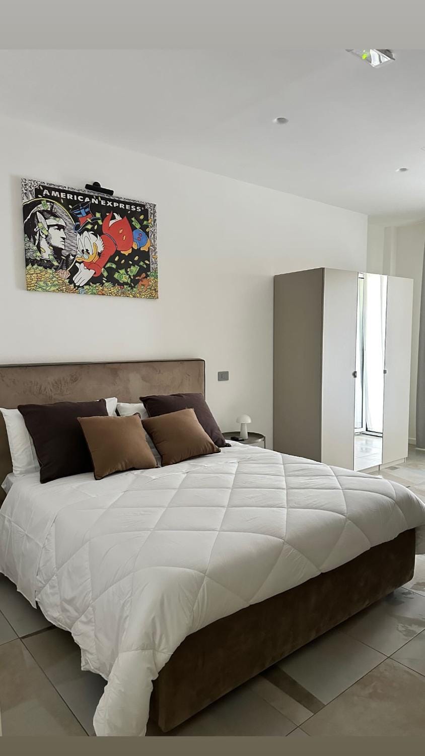 Crazi Suites Bed and Breakfast in Campania
