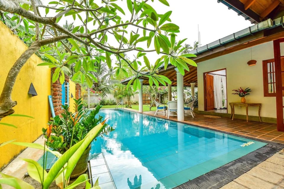 Property building, Patio, Garden view, Pool view, Swimming pool, Swimming pool