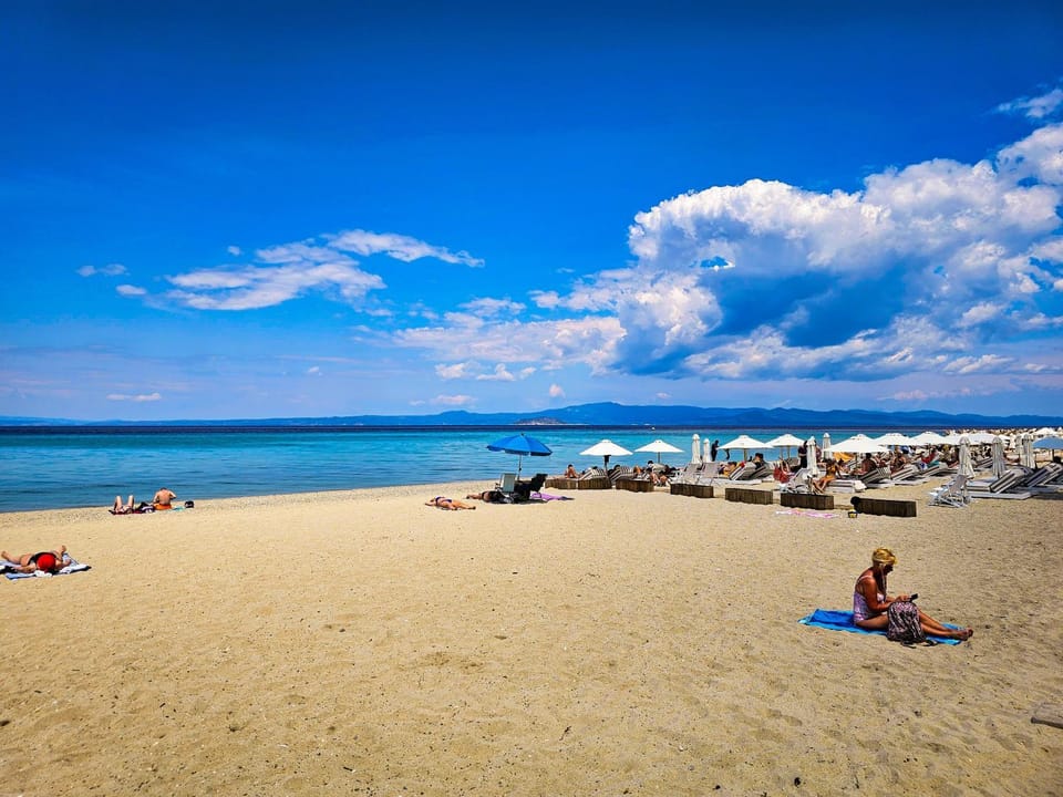 Nearby landmark, Day, People, Natural landscape, Beach, Sea view, sunbed