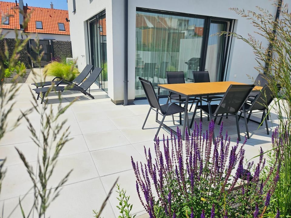 Balcony/Terrace, Balcony/Terrace