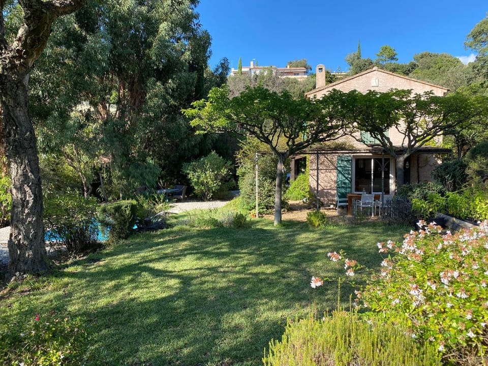 Property building, Garden