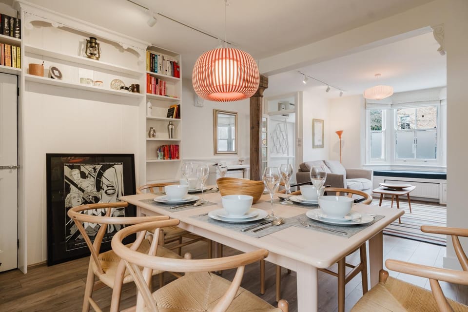 Stunning 3 Bedroom Oxford Retreat Apartment in Oxford
